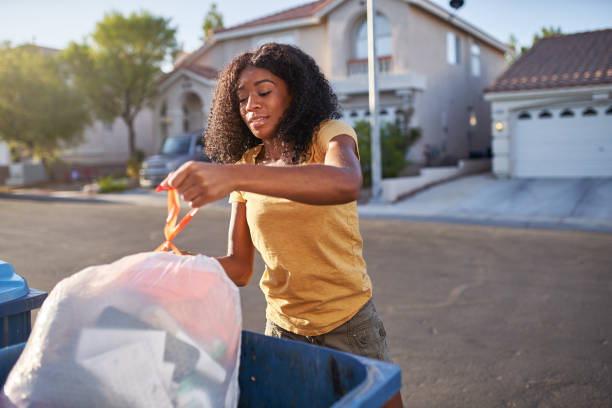 Best Construction Debris Removal  in Oak Park, CA